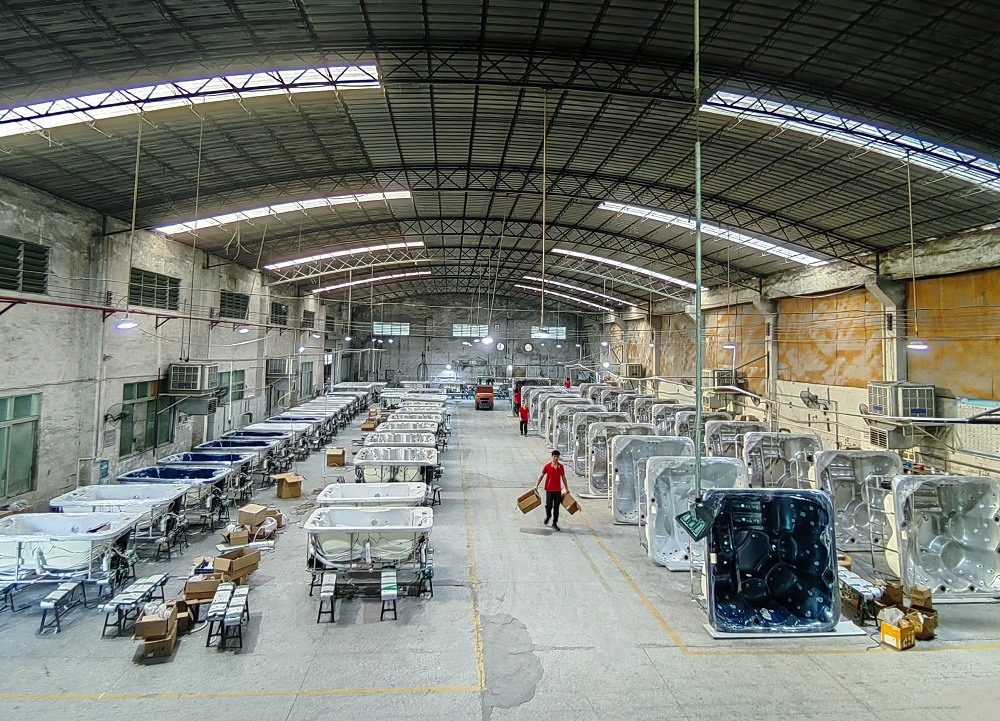  12道精密工序打造水療按摩浴缸，鑄就卓越品質(zhì)